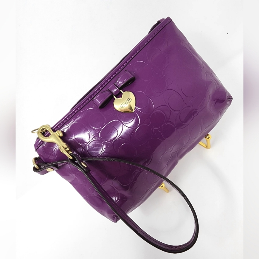Coach Patent Leather Large Wristlet
